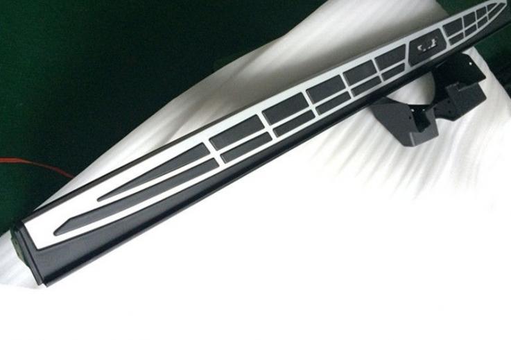 Пороги и боковые трубы на Kia Sportage  фото 1