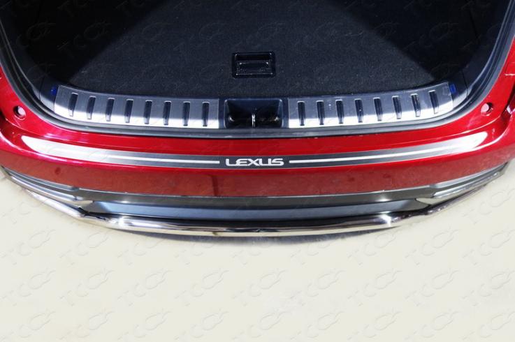 Накладки и молдинги на Lexus NX 200 фото 1