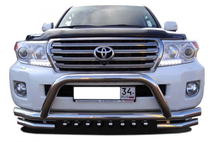 Защита переднего бампера на Toyota Land Cruiser 200 фото 1