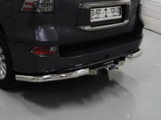 Защита заднего бампера на Lexus GX460 фото 3