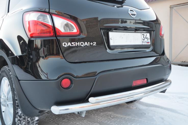 Защита заднего бампера на Nissan Qashqai +2 фото 1