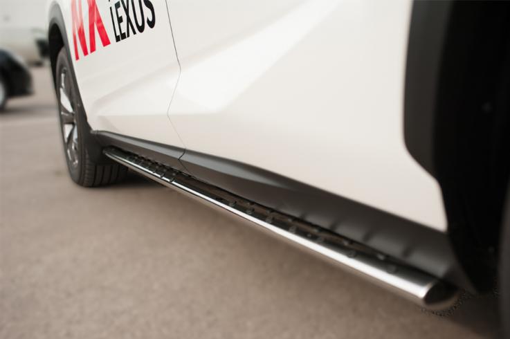 Пороги и боковые трубы на Lexus NX 200 фото 1