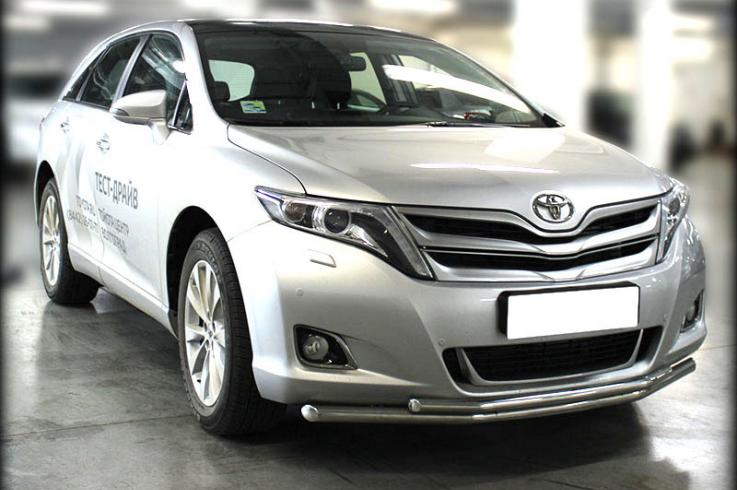 Защита переднего бампера на Toyota Venza фото 1