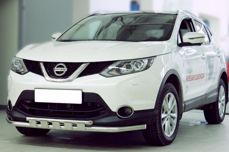 Защита переднего бампера на Nissan Qashqai фото 1