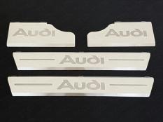 Накладки и молдинги на Audi Q7 фото 7