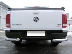 Защита заднего бампера на Volkswagen Amarok фото 4