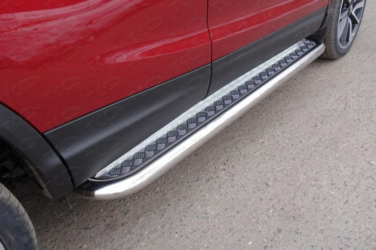Пороги и боковые трубы на Nissan Qashqai фото 1