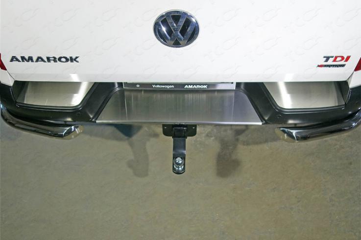 Накладки и молдинги на Volkswagen Amarok фото 1