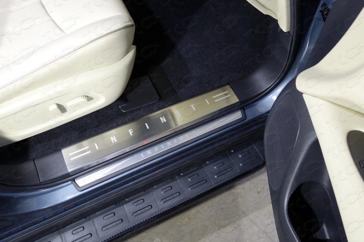 Накладки и молдинги на Infiniti QX60 (JX35) фото 1