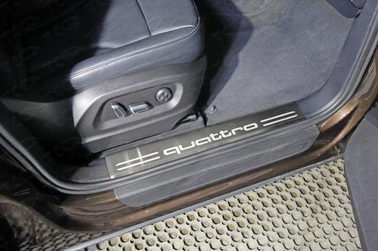 Накладки и молдинги на Audi Q5 фото 1