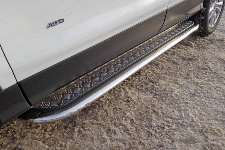Пороги и боковые трубы на Hyundai Tucson фото 1