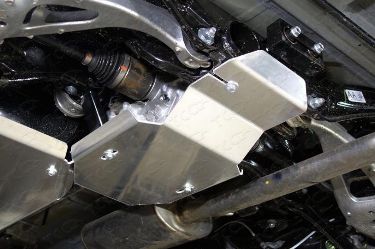 Защита картера двигателя и КПП на Honda CRV фото 1