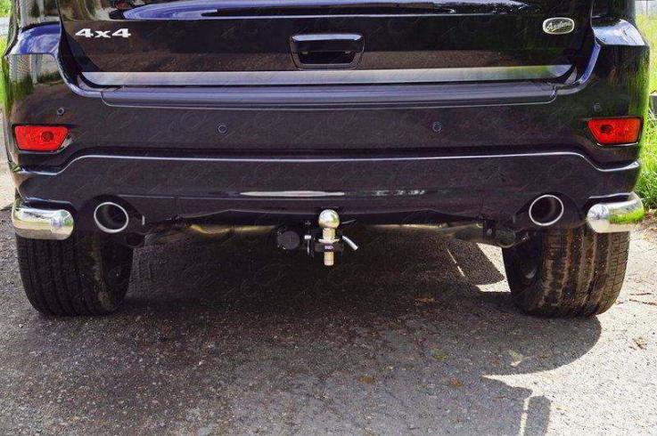 Фаркоп на Jeep Grand Cherokee фото 1