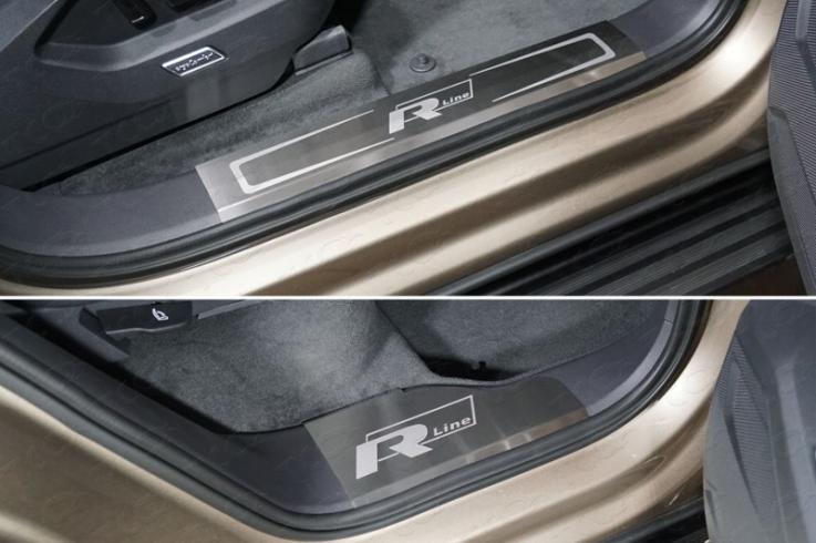 Накладки и молдинги на Volkswagen Touareg фото 1