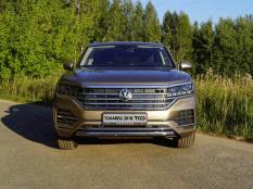 Защита переднего бампера на Volkswagen Touareg фото 3