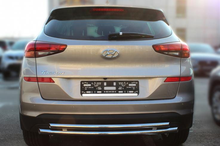 Защита заднего бампера на Hyundai Tucson фото 1