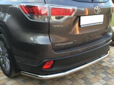Защита заднего бампера на Toyota Highlander фото 3