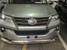 Защита переднего бампера на Toyota Fortuner фото 4