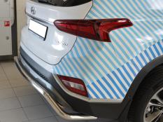 Защита заднего бампера на Hyundai Santa Fe фото 6