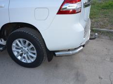 Защита заднего бампера на Toyota Land Cruiser Prado 150 фото 3