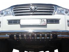 Защита переднего бампера на Toyota Land Cruiser 200 фото 3