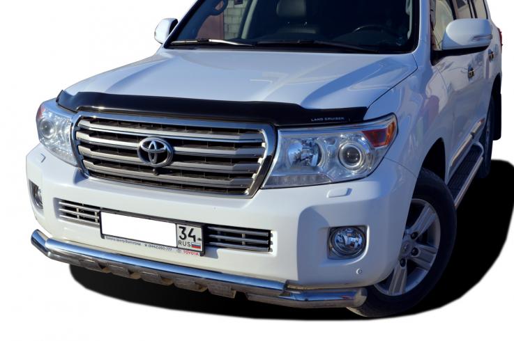 Защита переднего бампера на Toyota Land Cruiser 200 фото 1