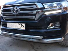 Защита переднего бампера на Toyota Land Cruiser 200 фото 4