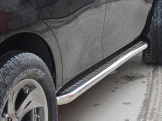 Пороги и боковые трубы на Nissan Patrol фото 4