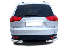 Защита заднего бампера на Mitsubishi Pajero Sport фото 3