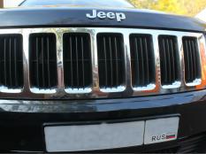 Защитные сетки радиатора на Jeep Grand Cherokee фото 12