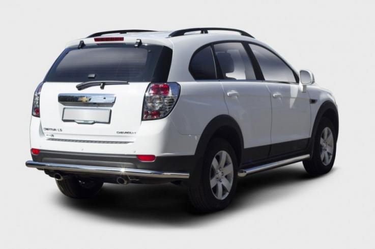 Защита заднего бампера на Chevrolet Captiva фото 1