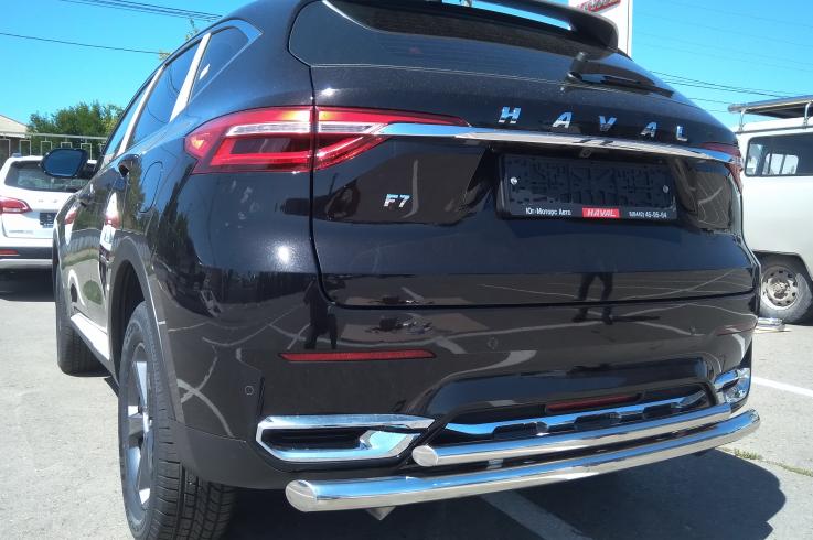 Защита заднего бампера на Haval F7 фото 1