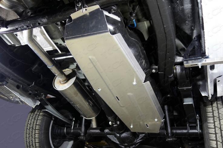 Защита картера двигателя и КПП на Volkswagen Amarok фото 1
