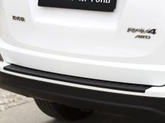 Накладки и молдинги на Toyota RAV4 фото 7
