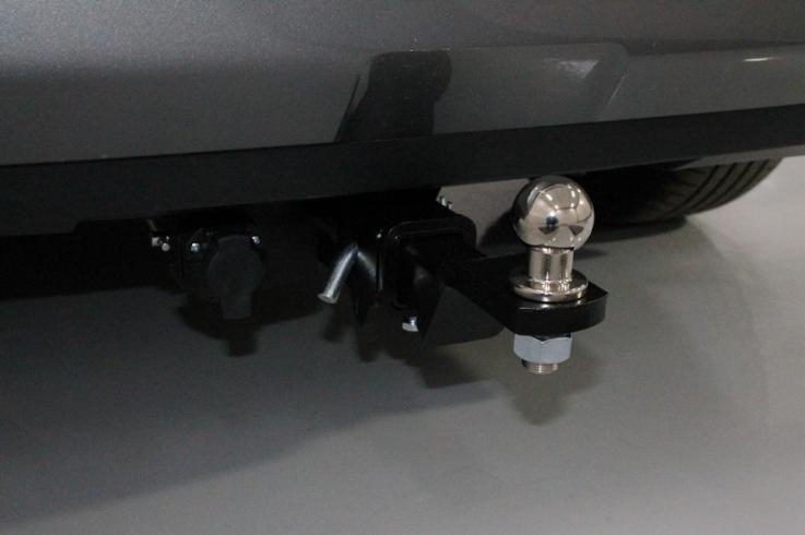 Фаркоп на Toyota RAV4 фото 1