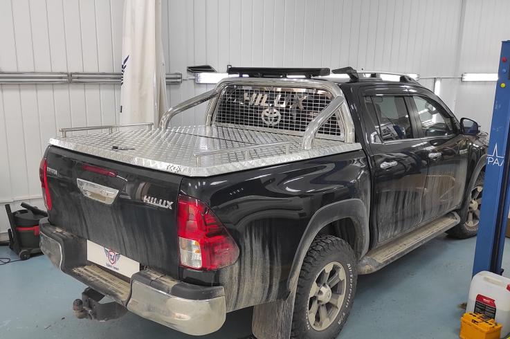 Кунги, крышки, вкладыши, защиты кузова на Toyota Hilux фото 1
