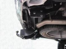 Фаркоп на Toyota Hilux фото 4