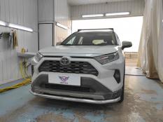 Защита переднего бампера на Toyota RAV4 фото 11