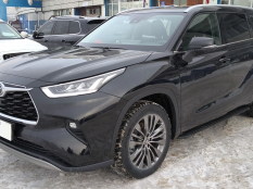 Пороги и боковые трубы на Toyota Highlander фото 7