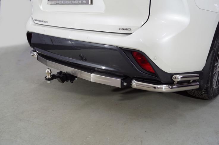 Фаркоп на Toyota Highlander фото 1