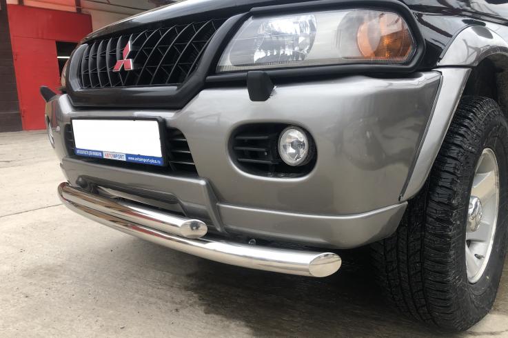 Защита переднего бампера на Mitsubishi Pajero Sport фото 1