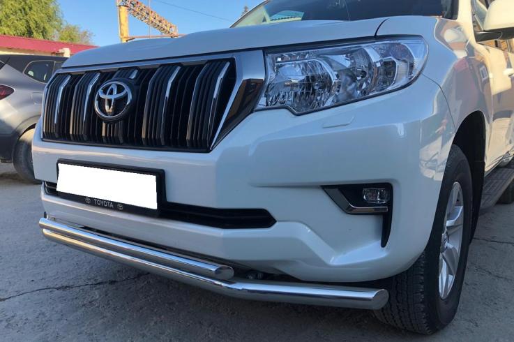 Защита переднего бампера на Toyota Land Cruiser Prado 150 фото 1