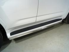 Пороги и боковые трубы на Toyota Land Cruiser 300 70th Anniversary фото 3