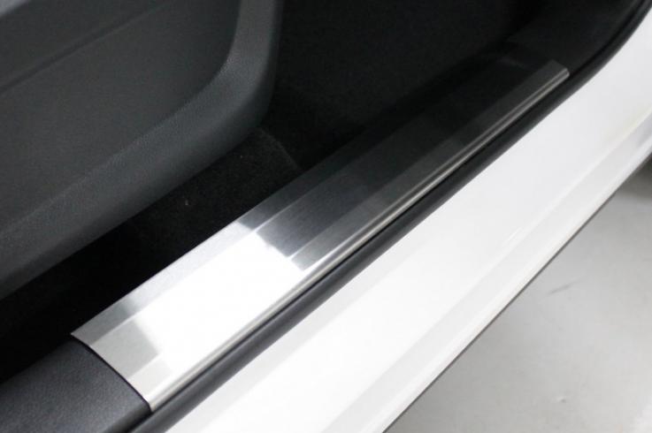 Накладки и молдинги на Chery Tiggo 7 Pro фото 1