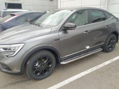 Пороги и боковые трубы на Renault Arkana фото 6