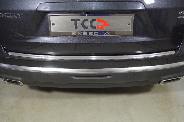 Накладки и молдинги на Chery EXEED VX фото 1