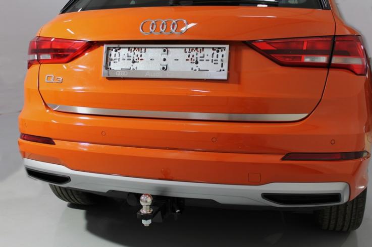 Накладки и молдинги на Audi Q3 фото 1
