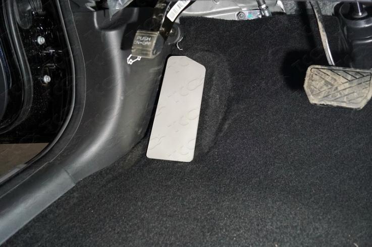 Накладки и молдинги на Geely / Belgee Emgrand X7 фото 1