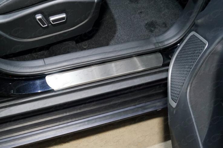 Накладки и молдинги на Geely / Belgee Emgrand X7 фото 1