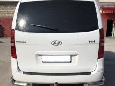 Защита заднего бампера на Hyundai H-1 фото 3